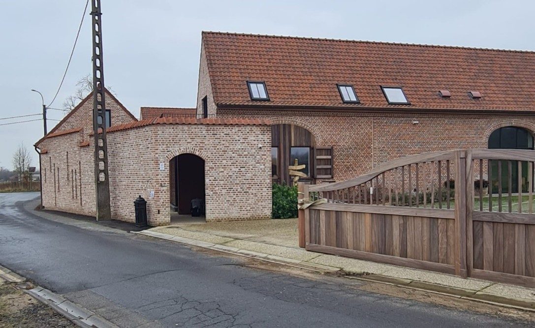 Gevelrenovatie met isolatie — Anzegem — na de werken