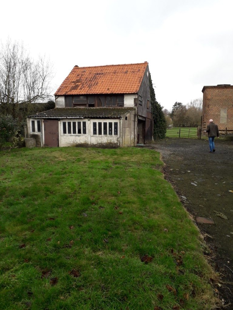 Technieken en binnenafwerking historische hoeve in Anzegem — voor de werken